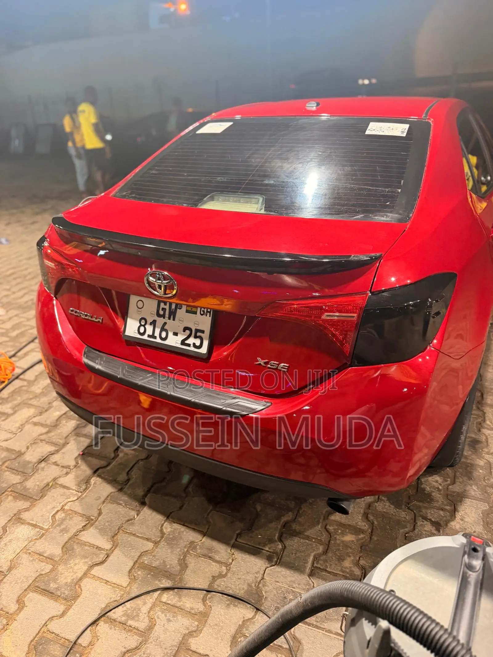 Toyota Corolla XSE (1.8L 4cyl 2A) 2018 Red