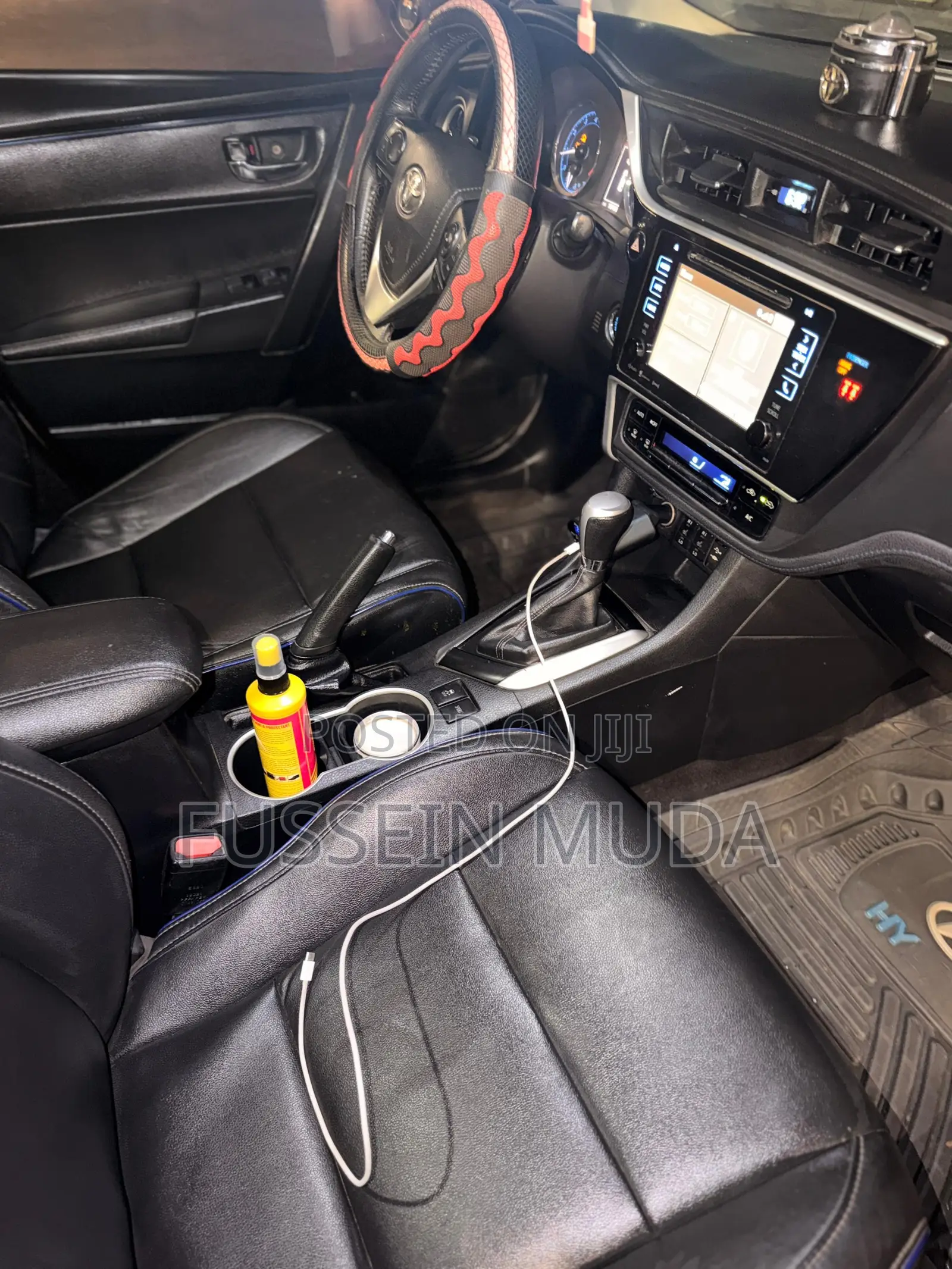 Toyota Corolla XSE (1.8L 4cyl 2A) 2018 Red