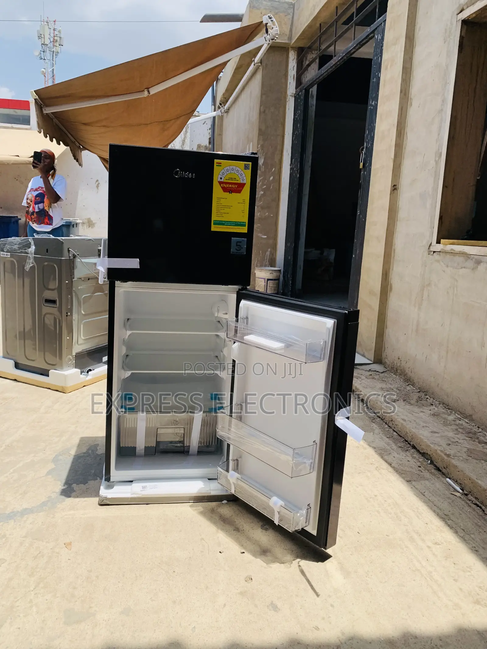 Place Your Order for Midea 127l Double Door Fridge