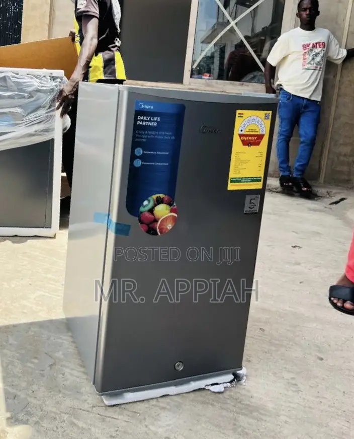 Extremely Cooling Midea 1 Door Table Top Fridge(93liter)Gray.