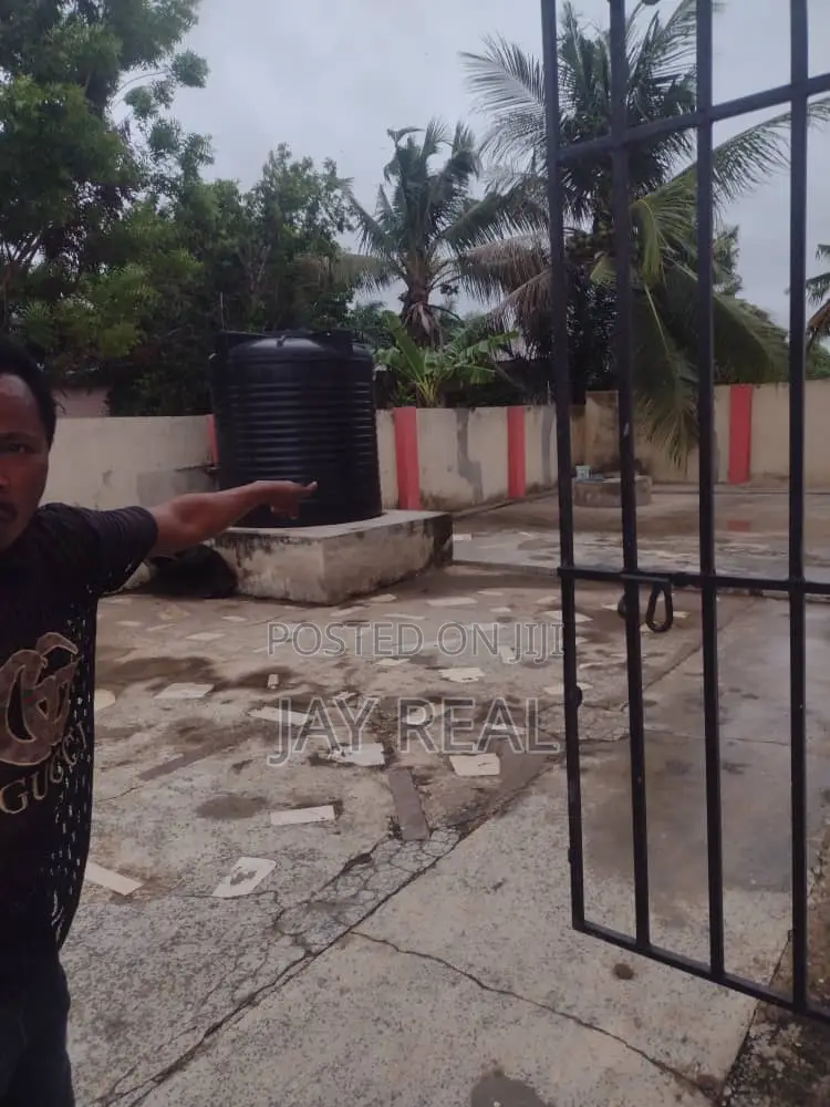 2bdrm Apartment in Jay Real Estate, Kasoa for rent