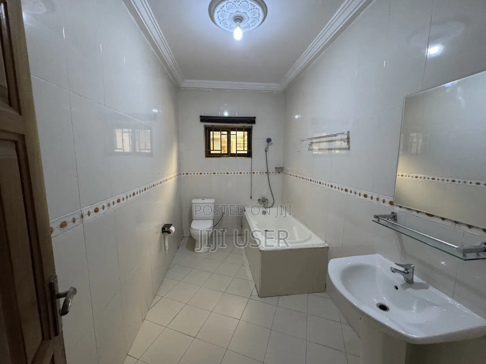 4bdrm House in Nmai-Dzorn for rent