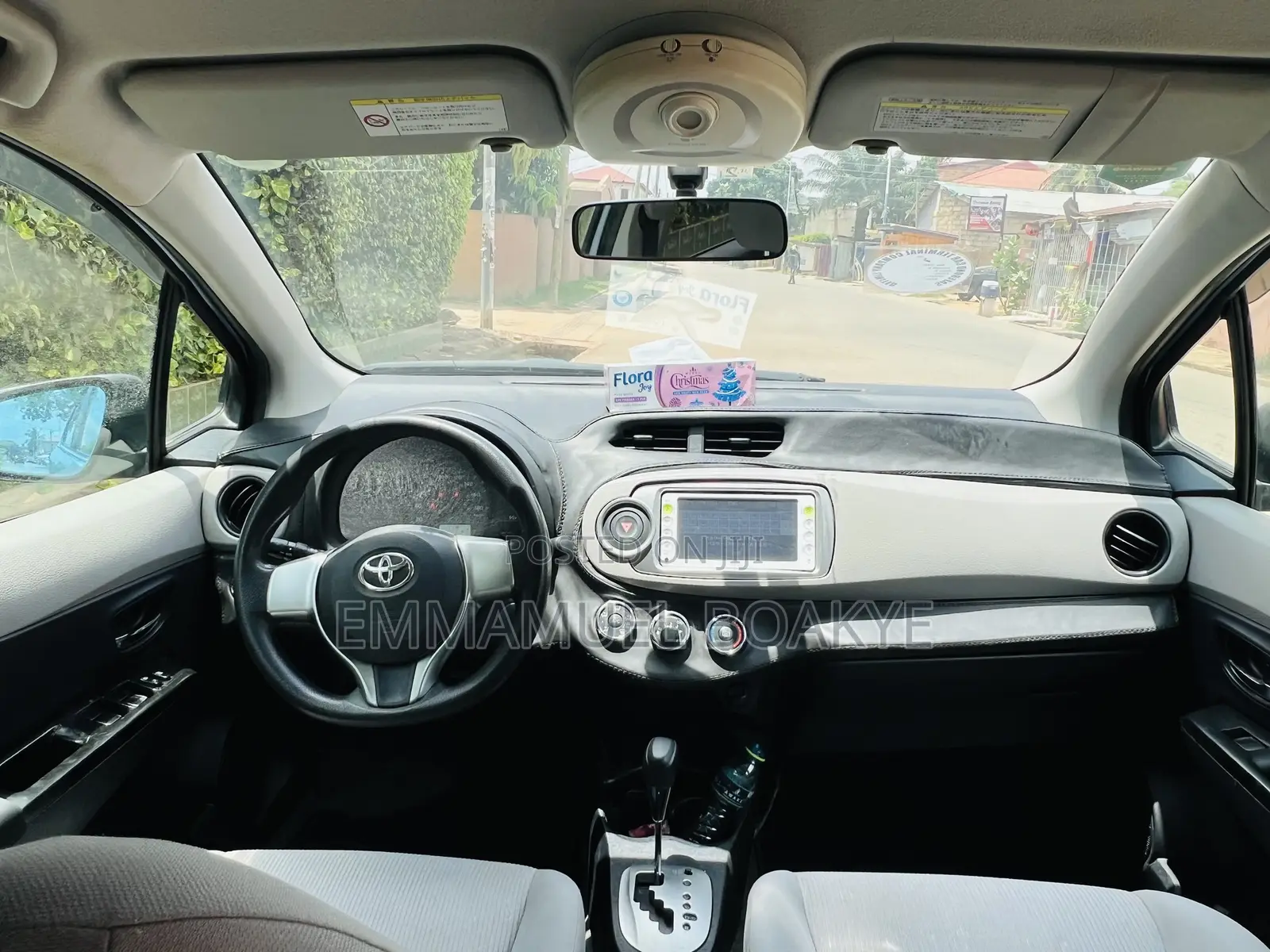 Toyota Vitz 2013 Blue