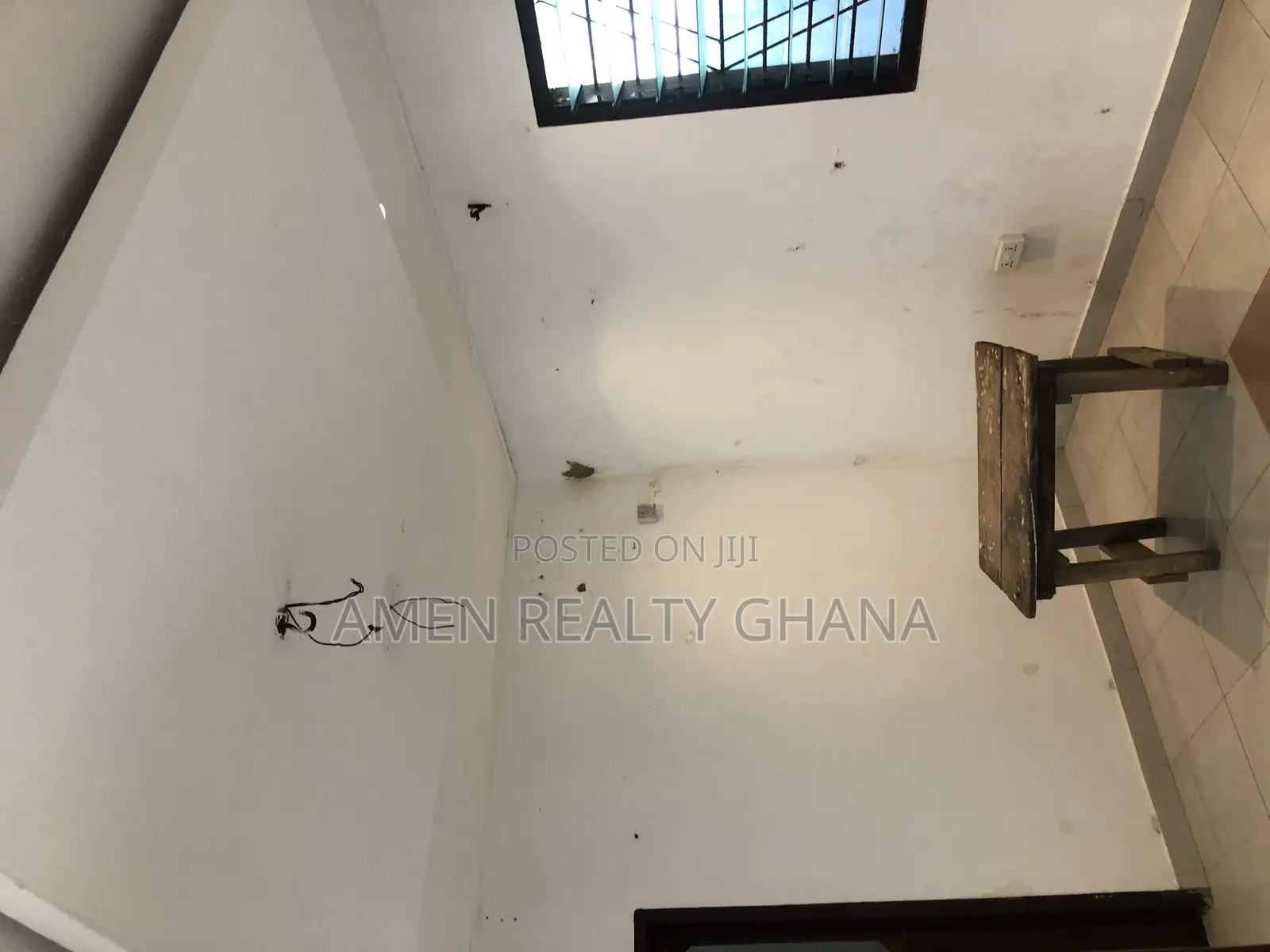 1bdrm Room & Parlour in Lakeside for rent