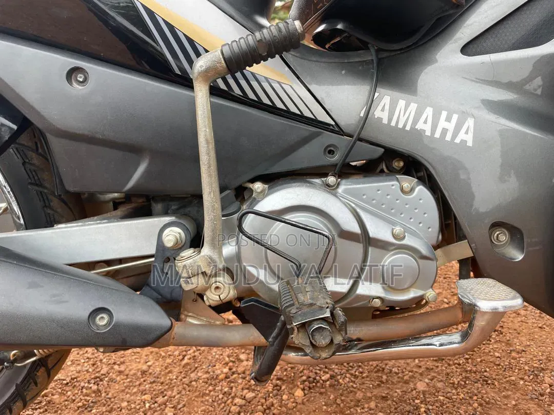 Yamaha Road Star 2025 Black