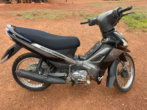 Yamaha Road Star 2025 Black
