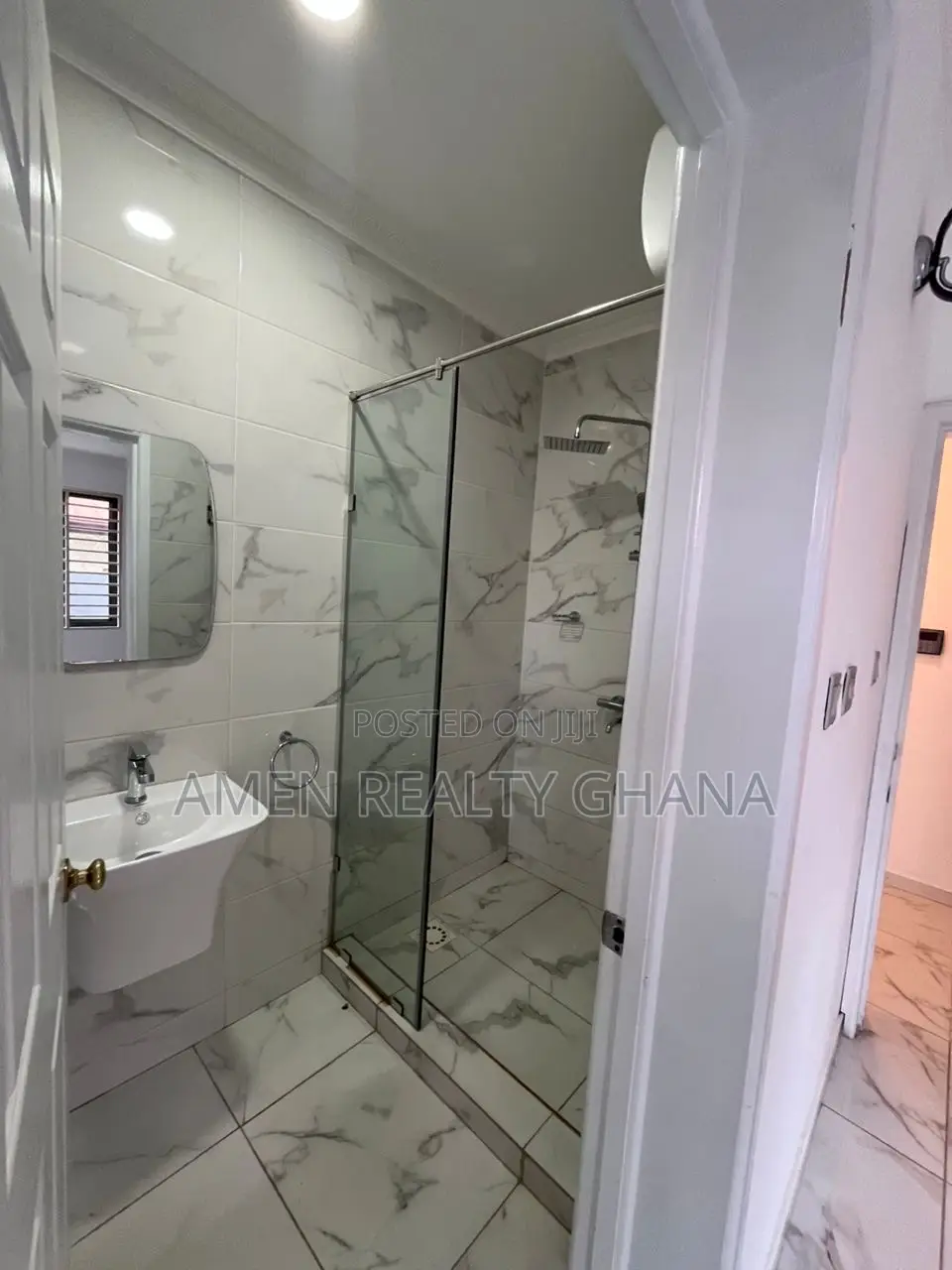 4bdrm Townhouse / Terrace in East Legon Hills, Nmai-Dzorn for rent