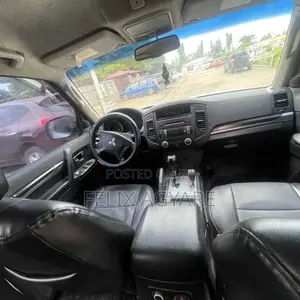 Mitsubishi Pajero 3.0 2011 White