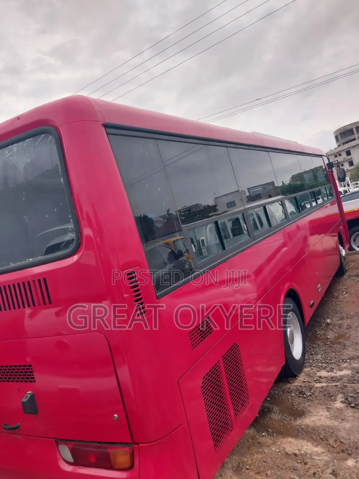 Hyundai Aero Town 2010 Red