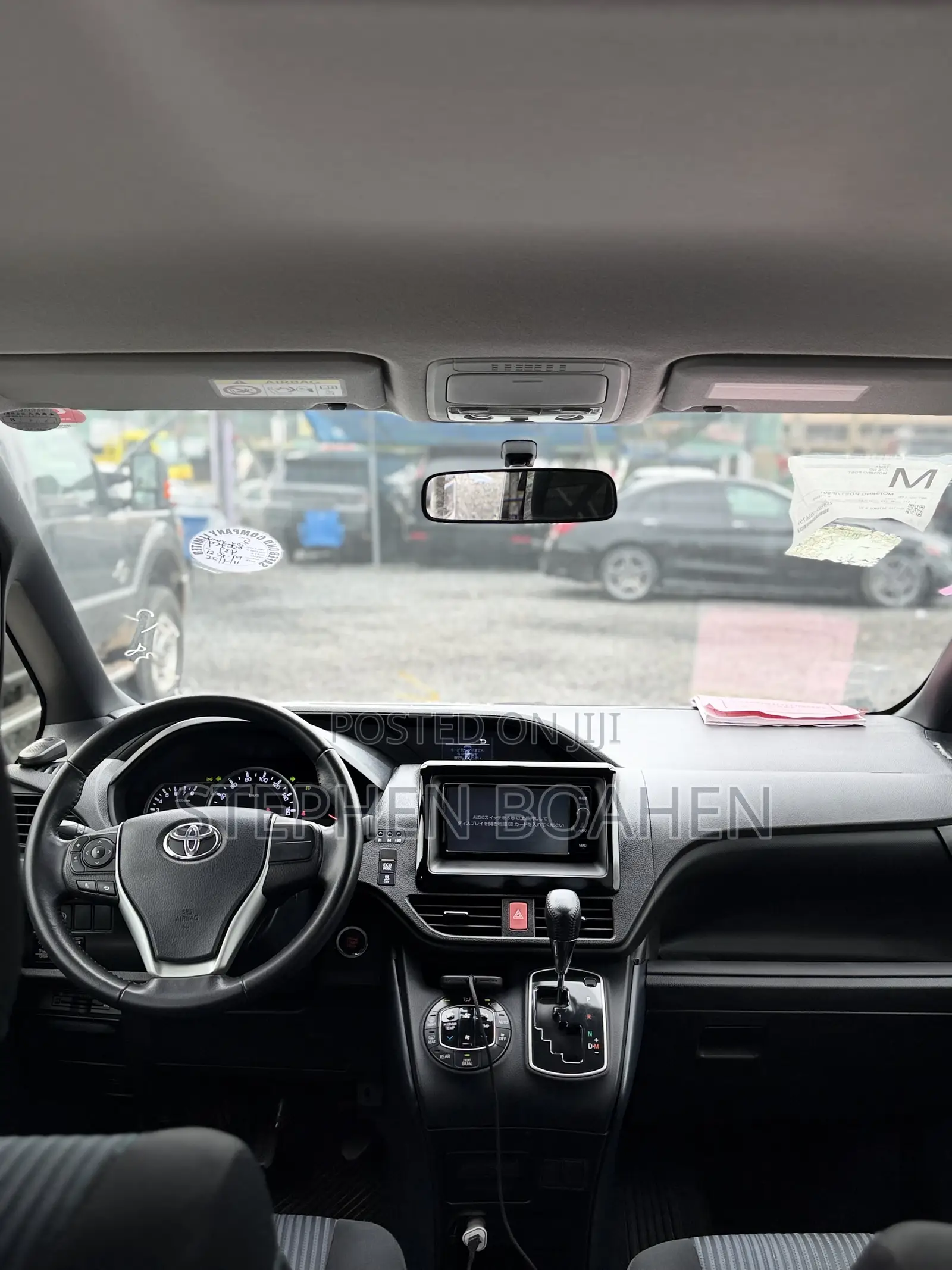 Toyota Voxy 2015 Black