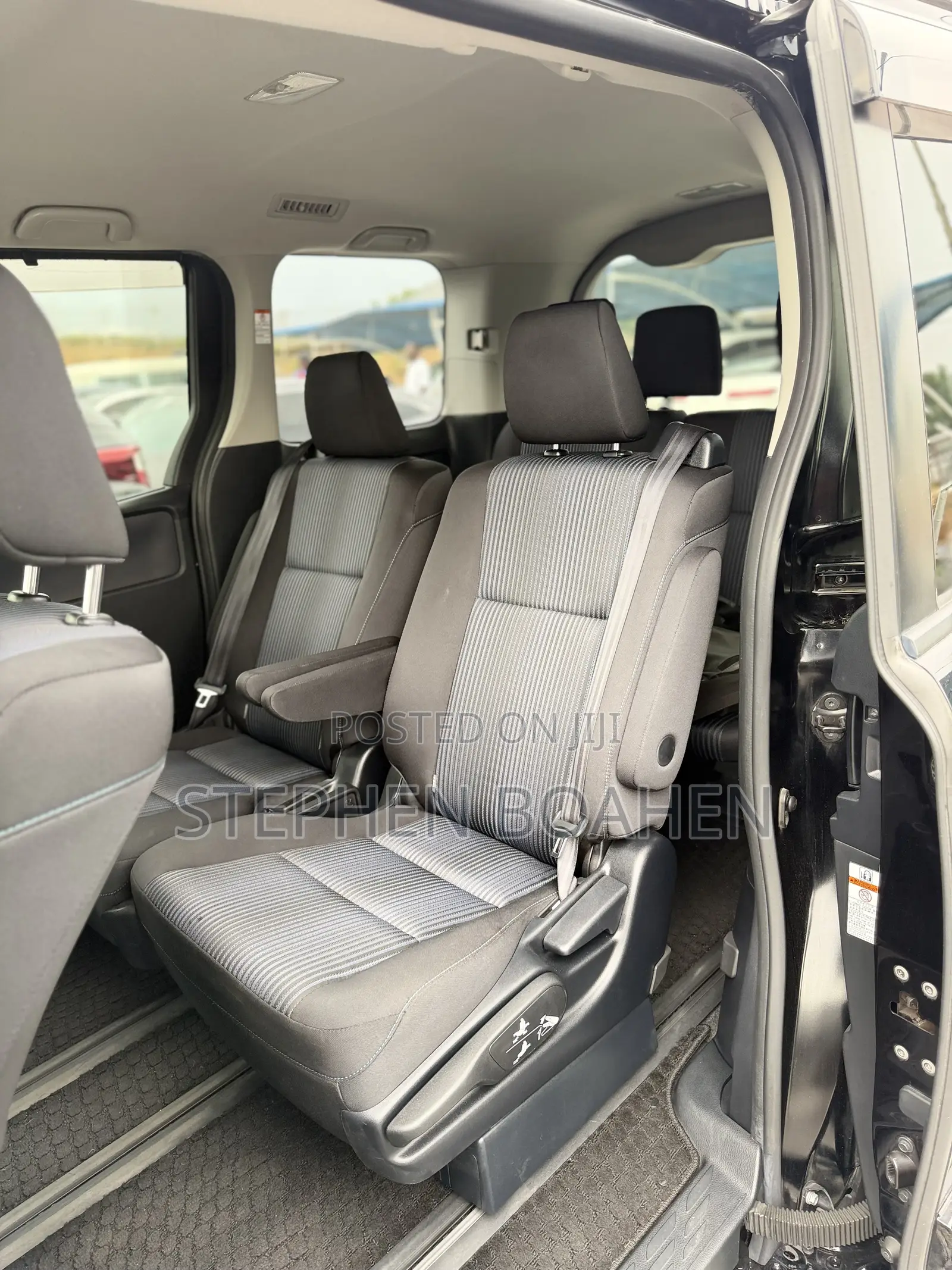 Toyota Voxy 2015 Black