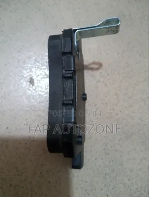 10755. Genuine Ceramic Honda Accord Brake Pads Imported From Usa.