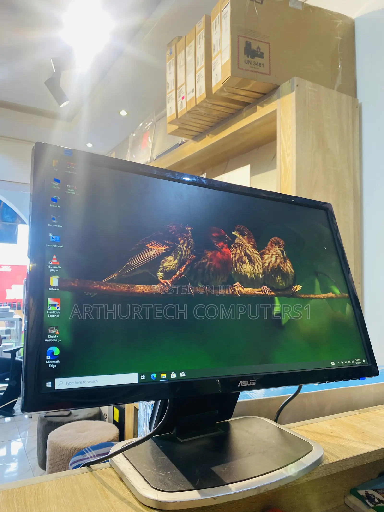 Asus LCD Monitor