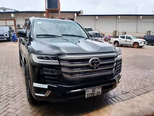 Toyota Land Cruiser 4.0 V6 GXR 2016 Black