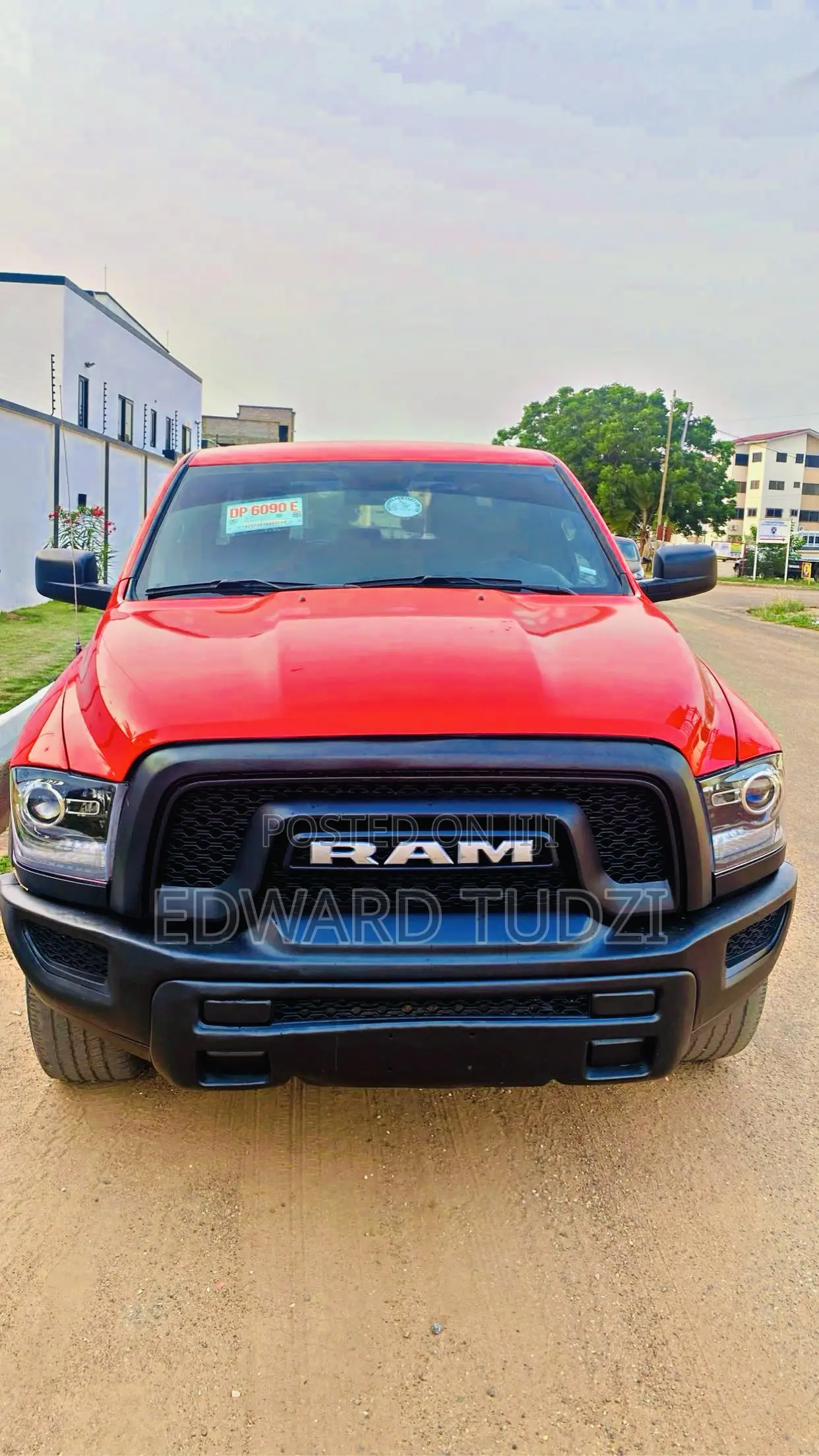 RAM 1500 Tradesman Quad Cab SB 2024 Red