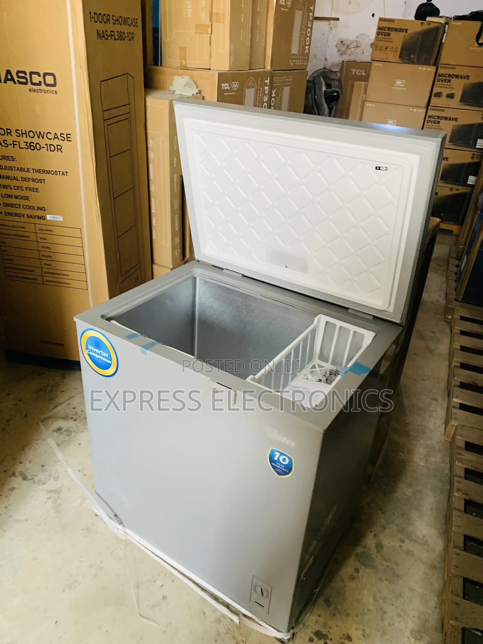 Highly Recommended 198l Chest Freezer Single Door Midea Grey