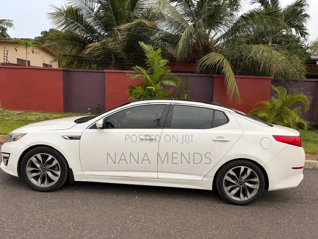 Kia Optima SXL Turbo Sedan (2.0 L 4cyl 6A) 2013 White