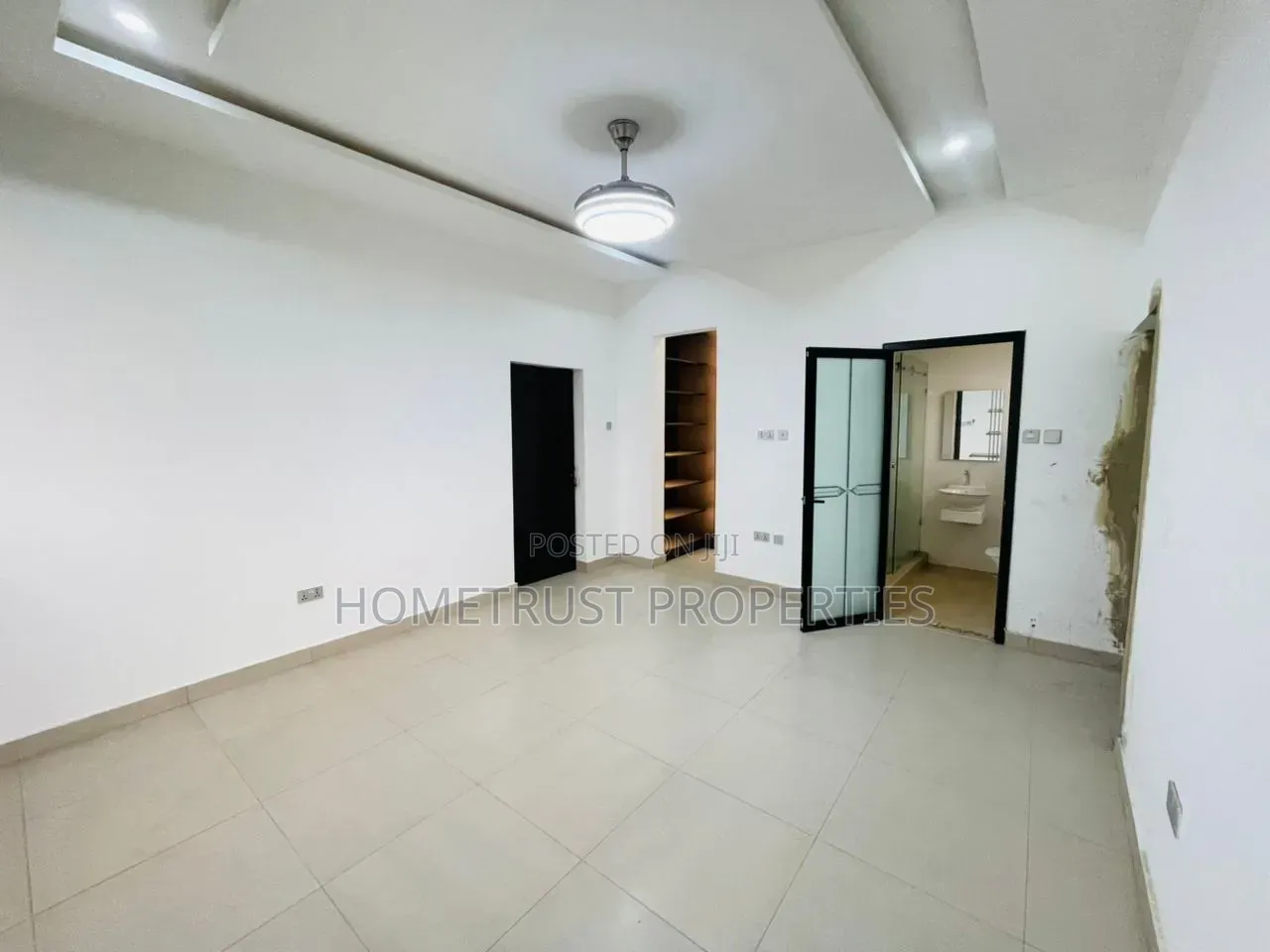 5bdrm Duplex in Roman Ridge, Police Station for sale