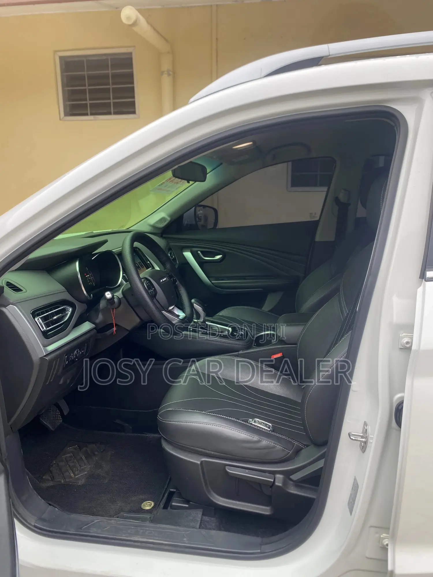 Jetour X70 1.5 7-Seater FWD 2019 White