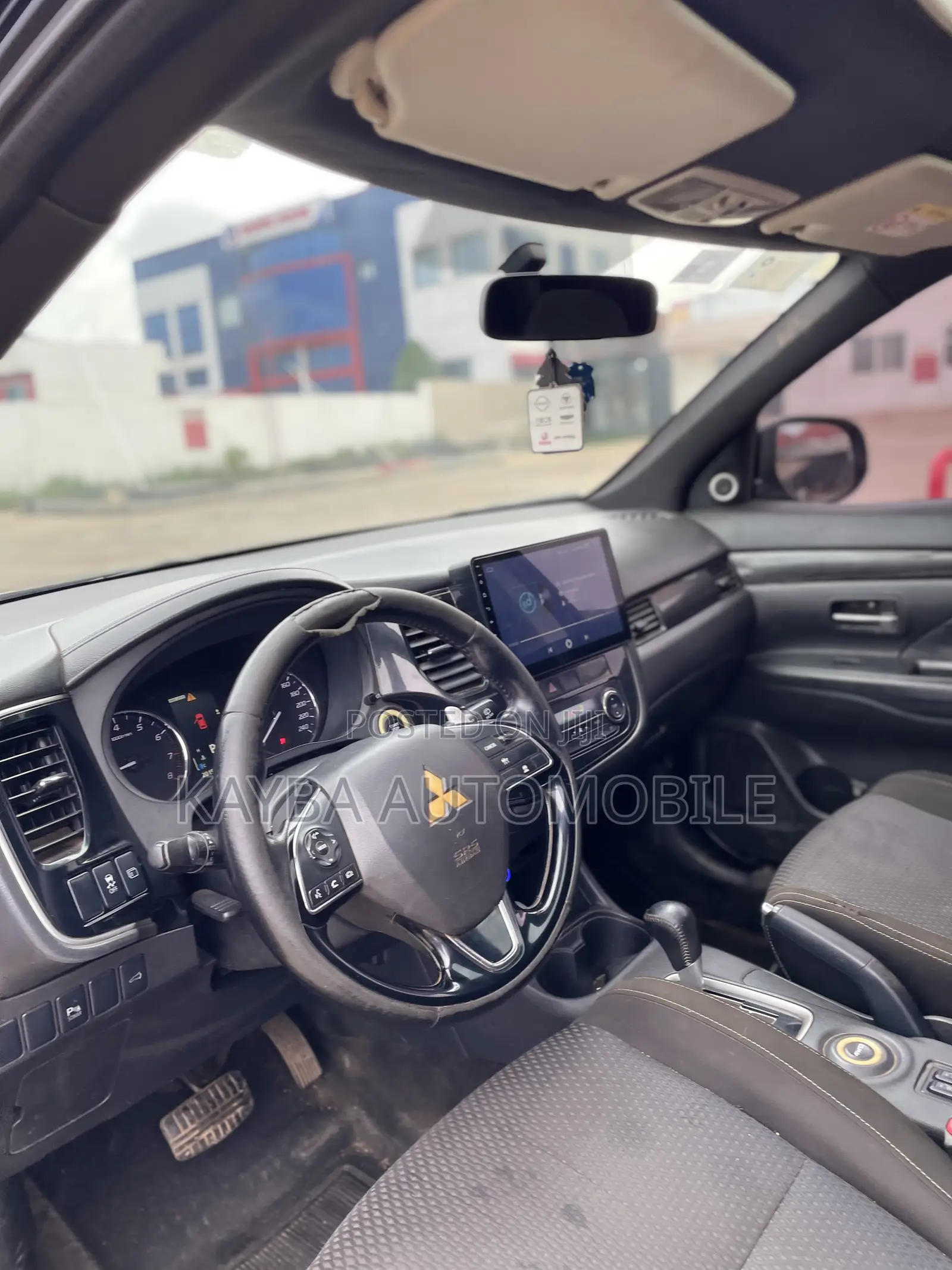 Mitsubishi Outlander 2016 Black