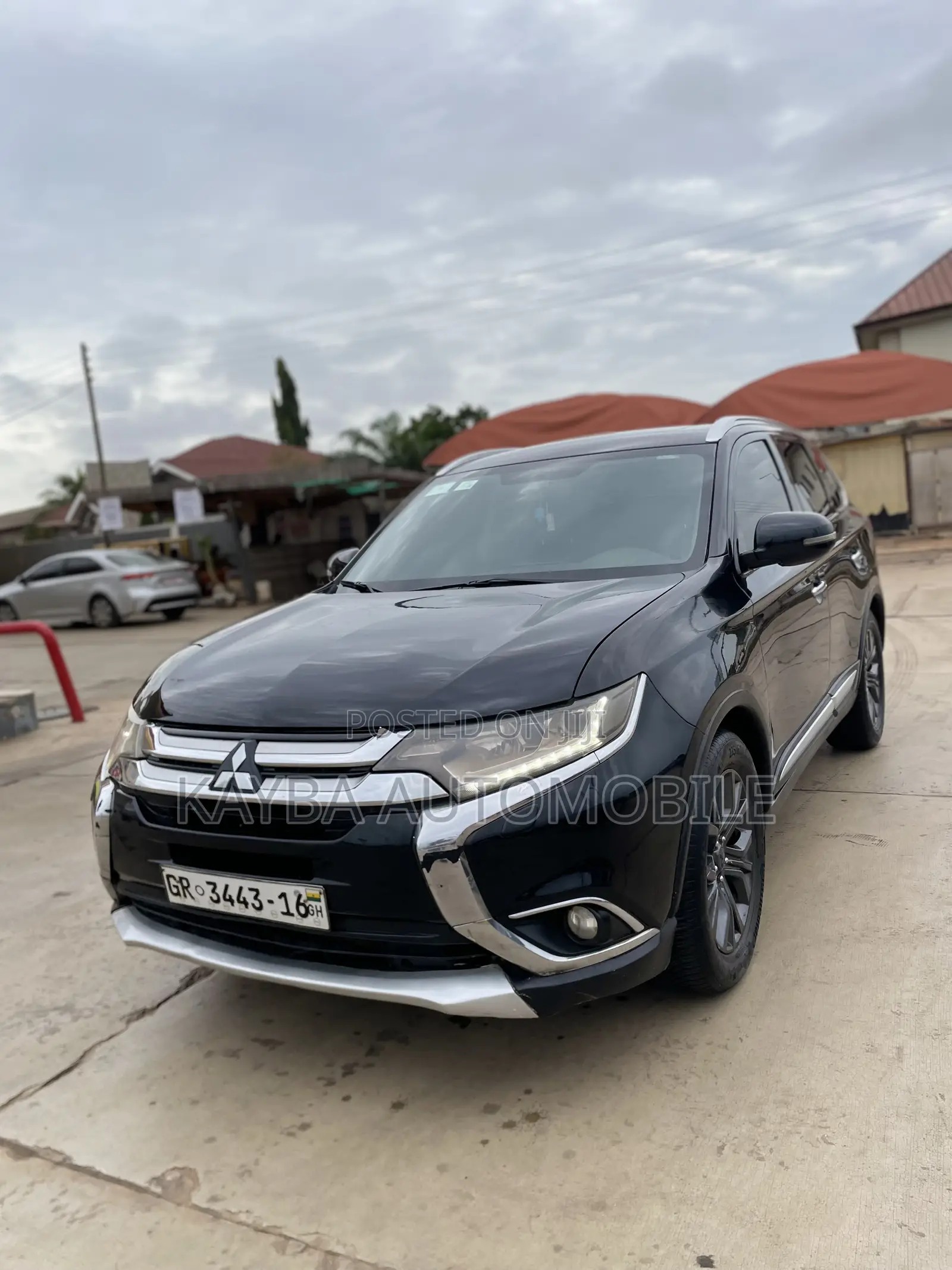 Mitsubishi Outlander 2016 Black