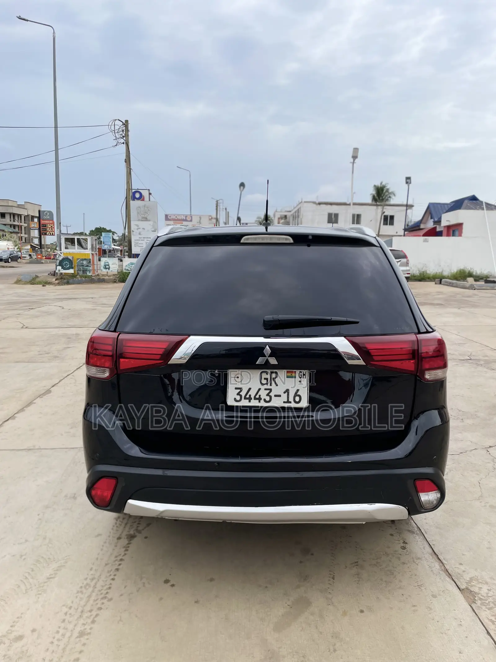 Mitsubishi Outlander 2016 Black