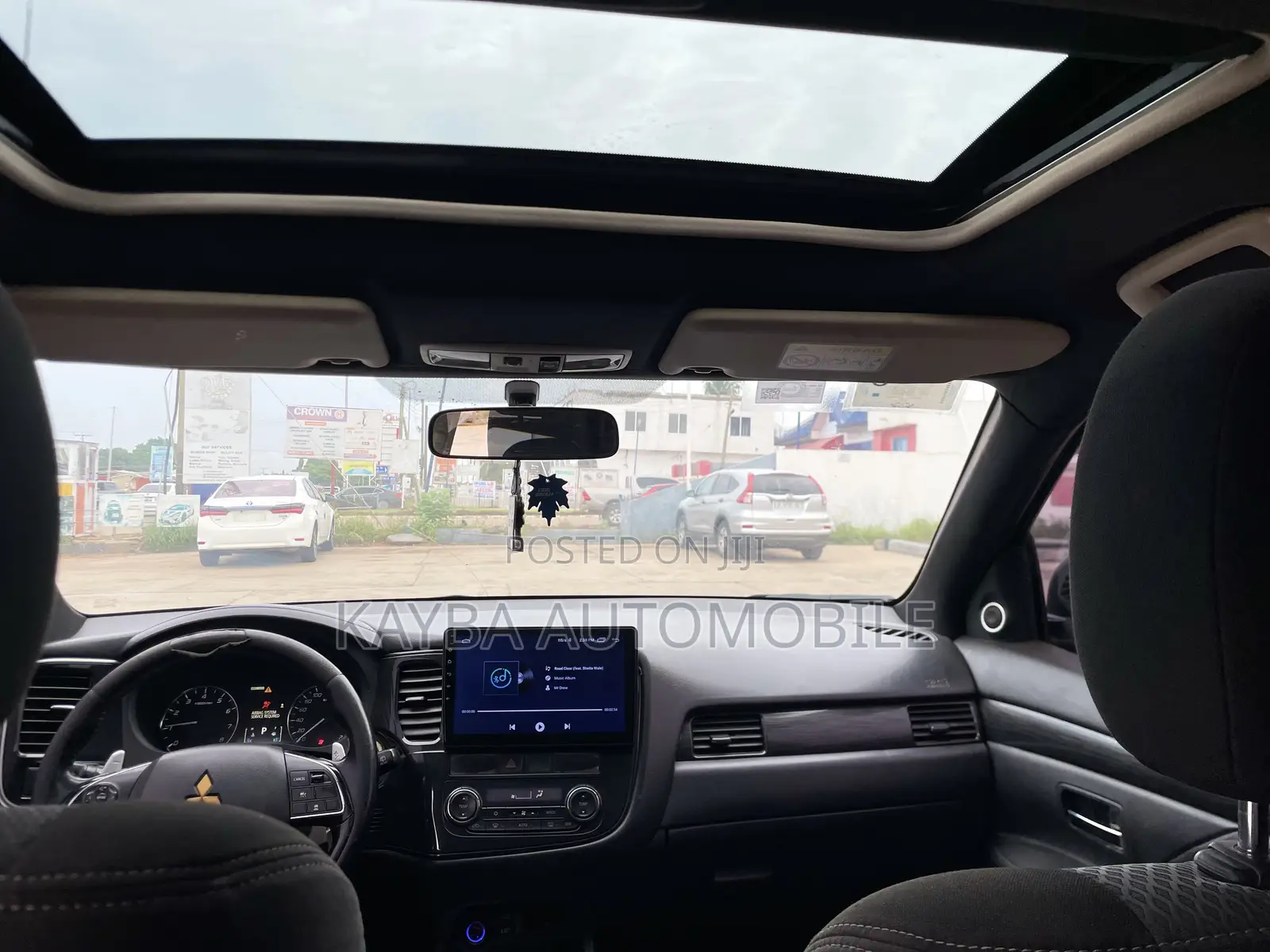 Mitsubishi Outlander 2016 Black