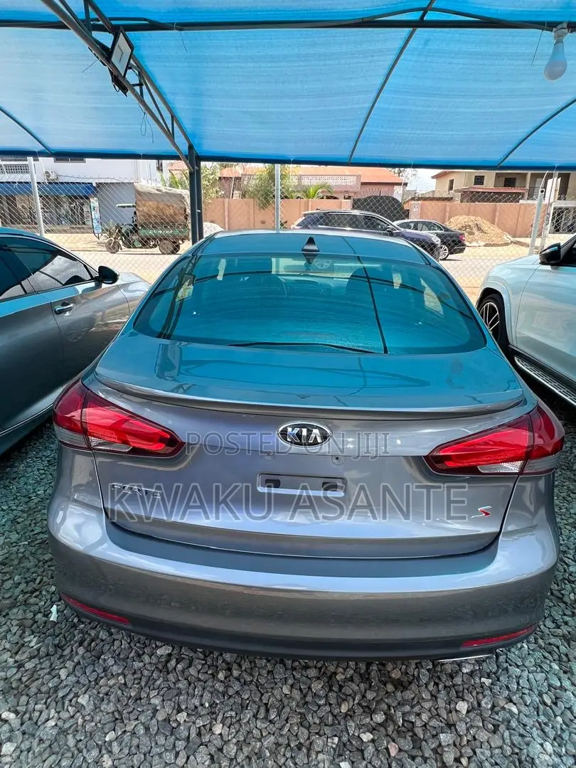 Kia Forte 2017 Gray