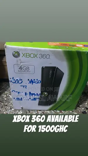 Xbox 360 Slim ( Xbox 360 S )