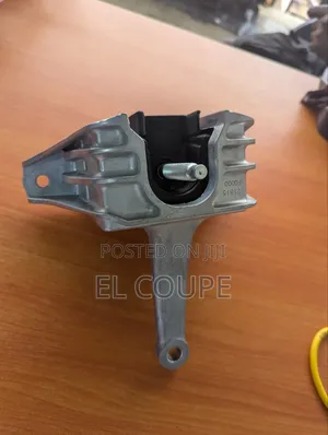Hyundai Elantra 2017,2018,2019 Engine Seat