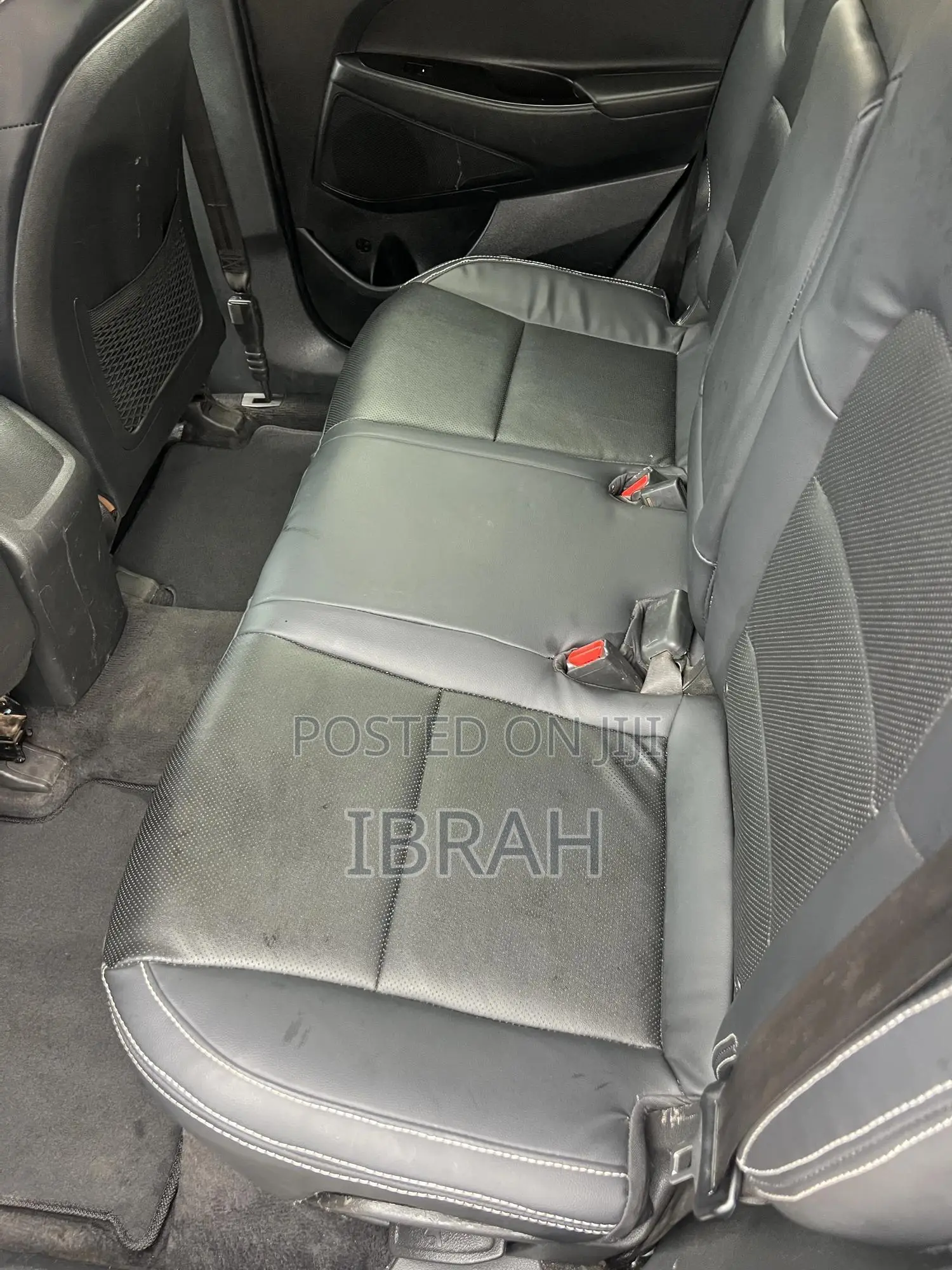 Hyundai Tucson SE 2021 Gray
