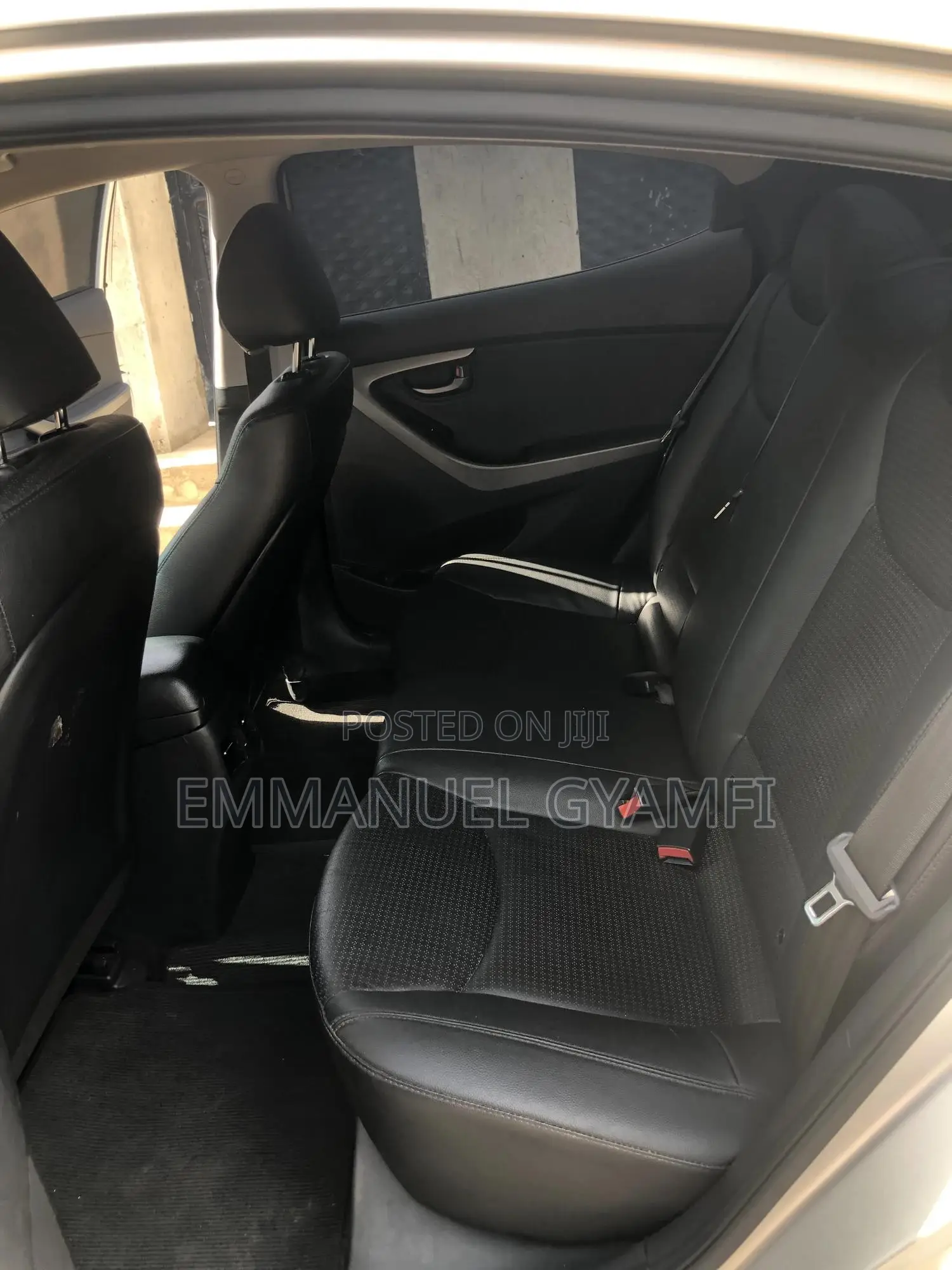 Hyundai Avante 2015 Silver