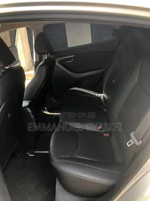 Hyundai Avante 2015 Silver