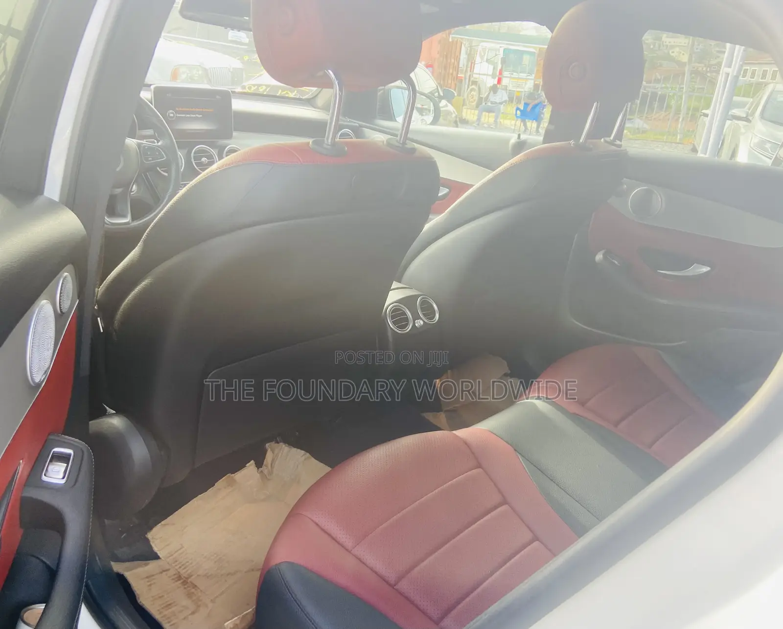 Mercedes-Benz GLC-Class 2019 White