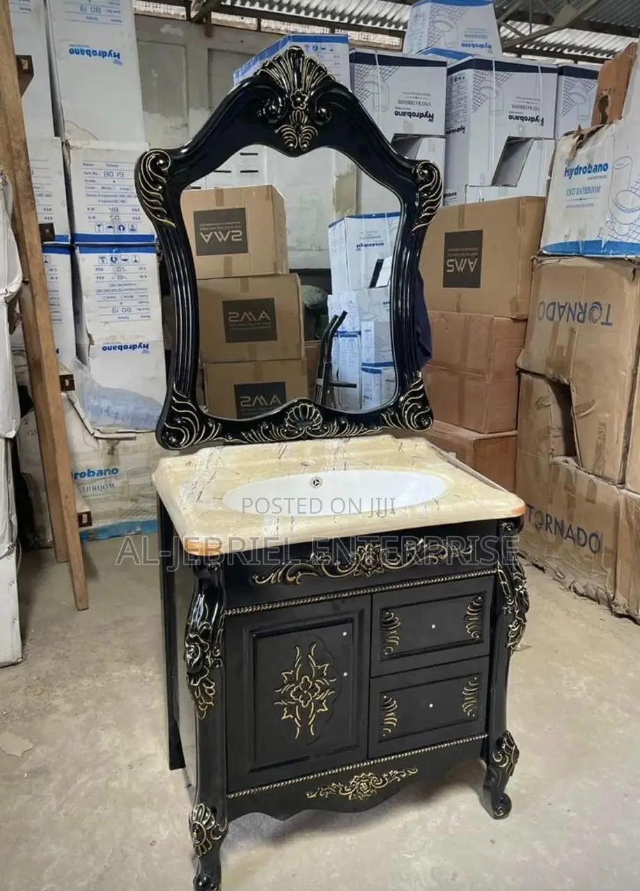 Classic Luxury Vanity Set - 25cm