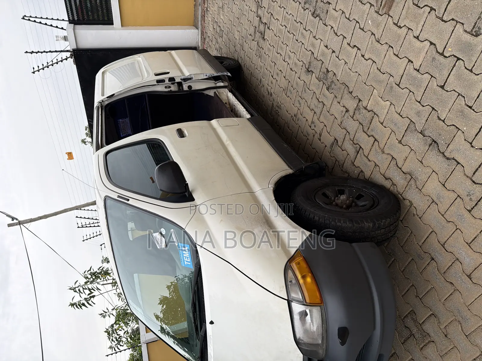 Toyota HiAce 1999 White