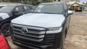 New Toyota Land Cruiser 2025 Black