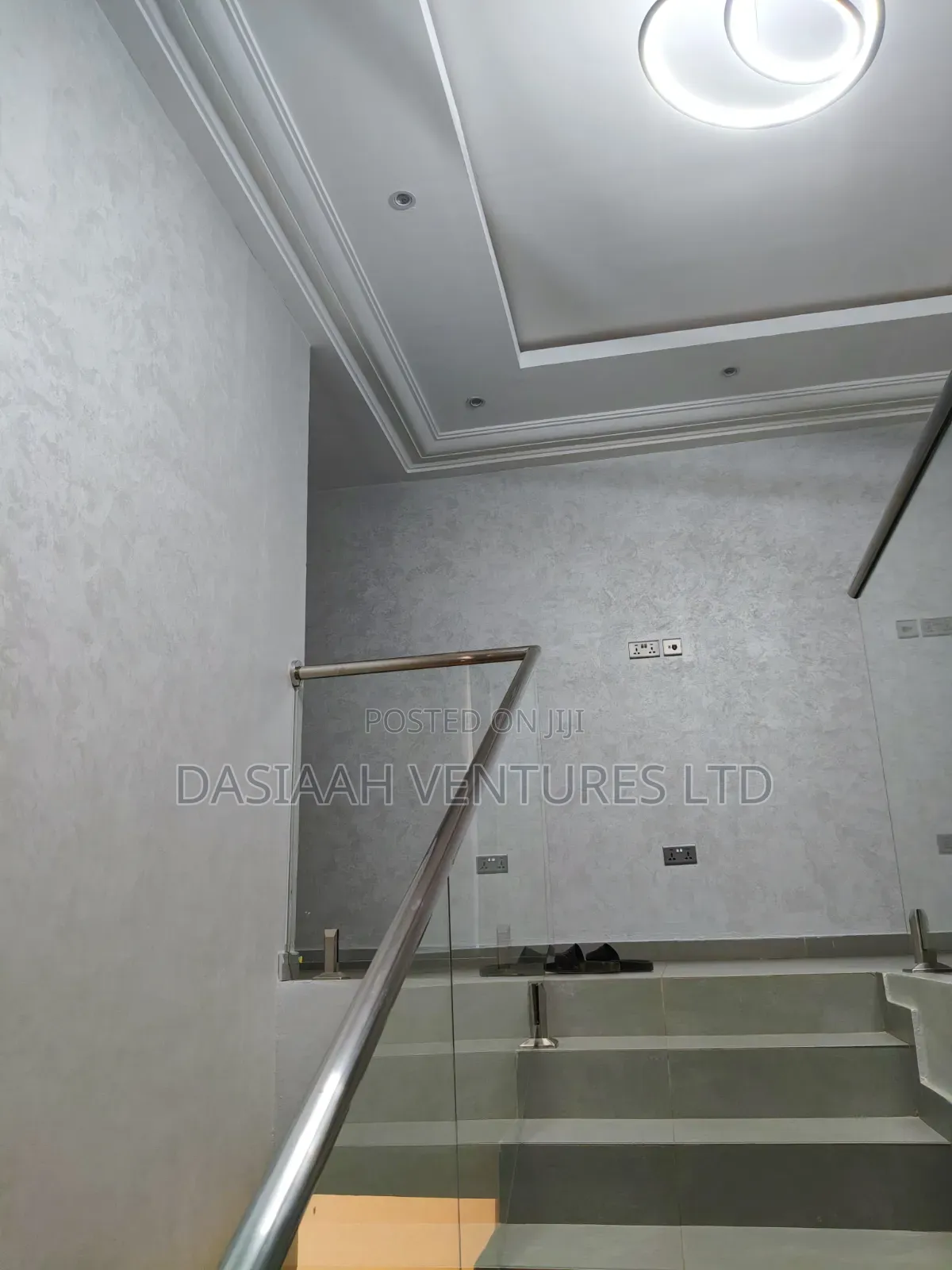 Wall Painting and Flooring
