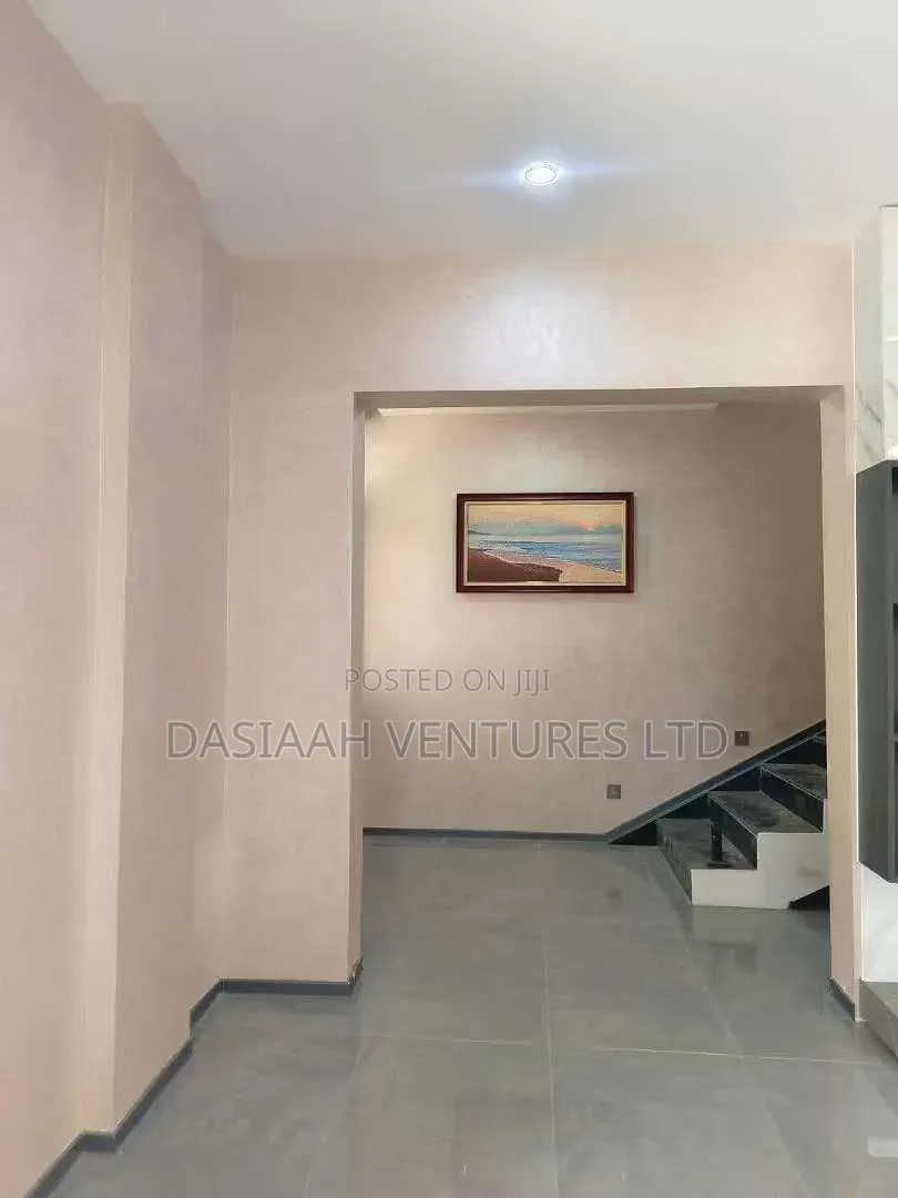 Wall Painting and Flooring