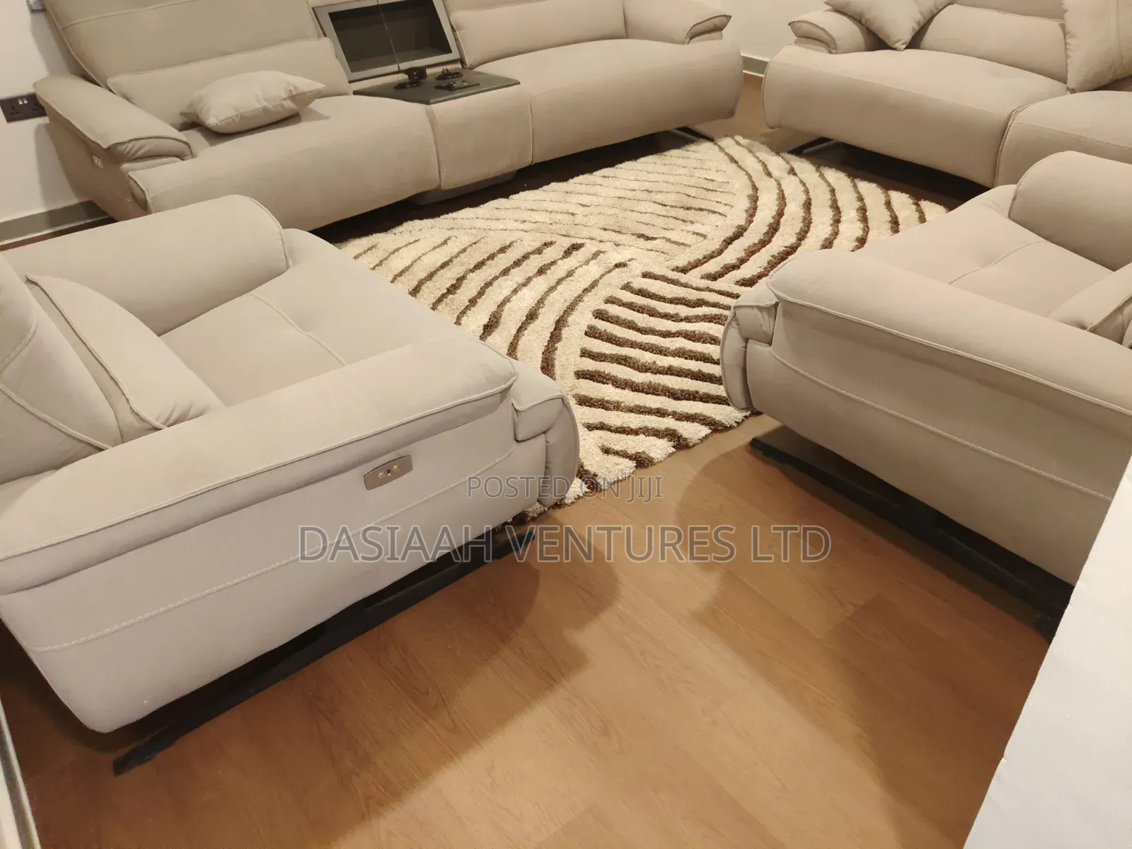 Wall Painting and Flooring