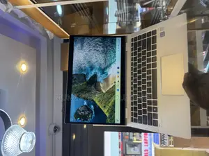 Laptop HP EliteBook x360 830 G6 8GB Intel Core i5 SSD 256GB