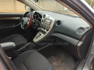 Toyota Matrix 2009 Gray
