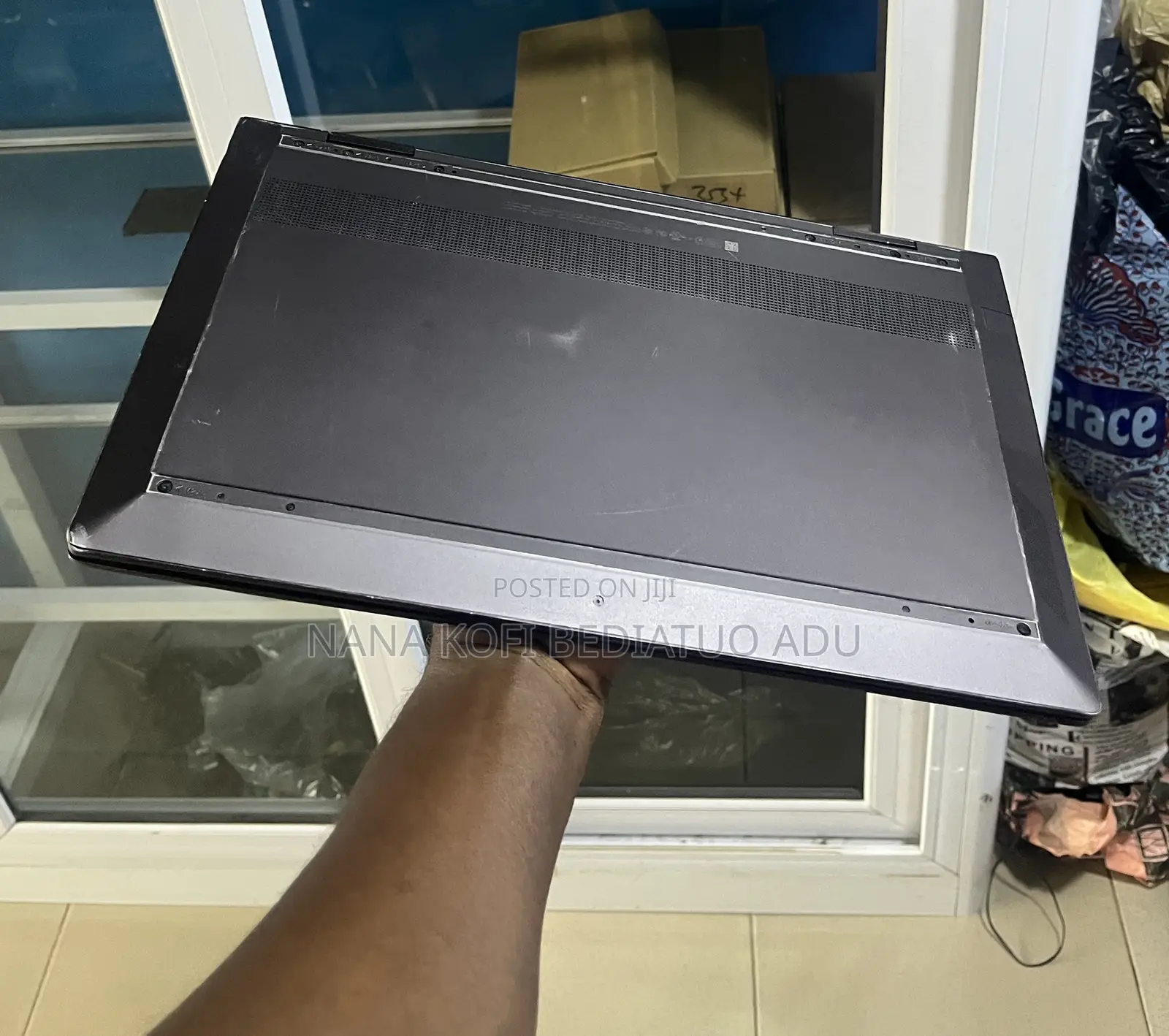 Laptop HP Envy 15-ep0xxx 8GB AMD Ryzen 7 SSD 512GB
