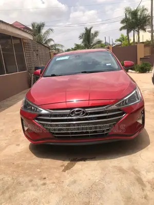 Hyundai Elantra 2020 Red