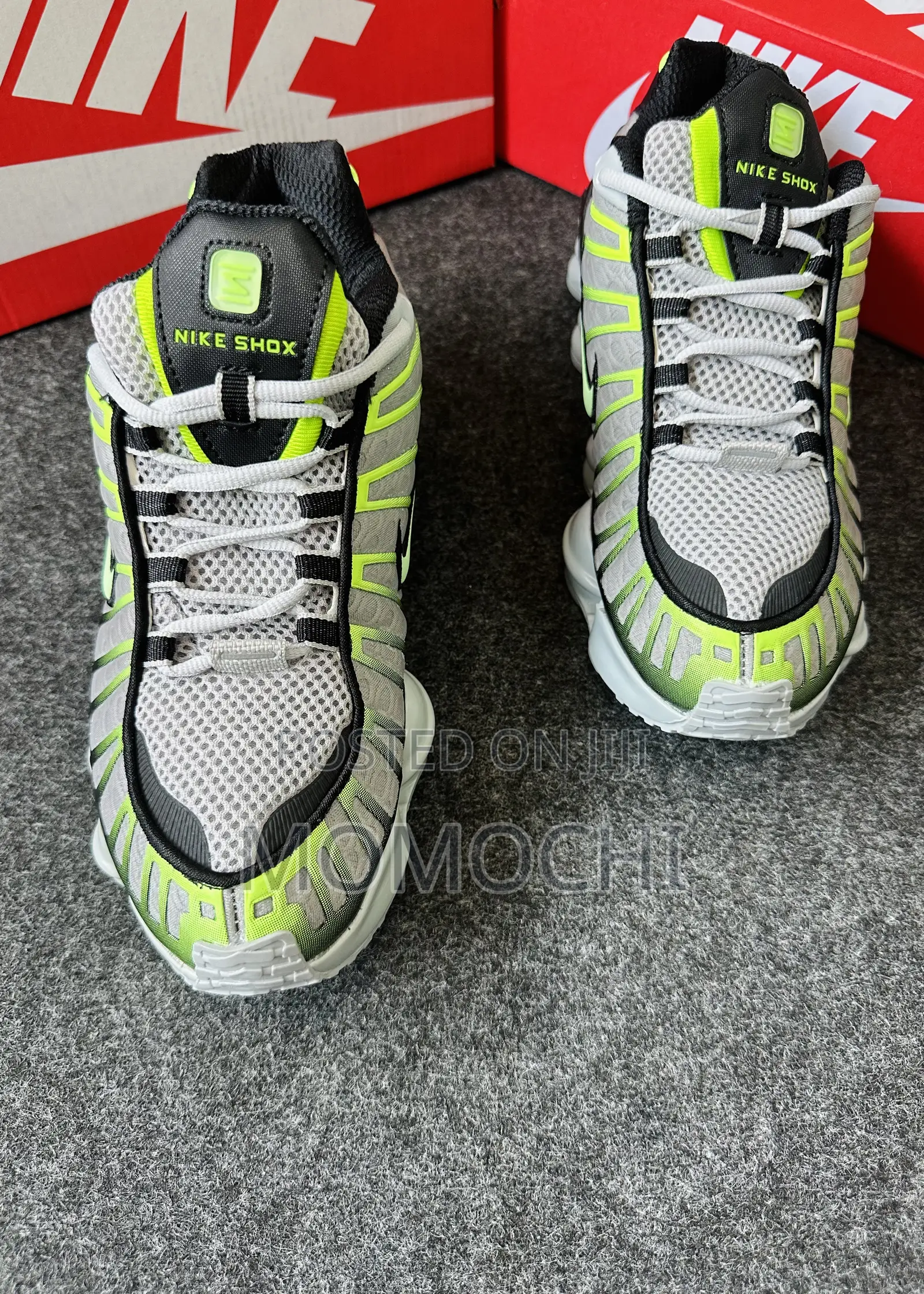 Nike Sneakers