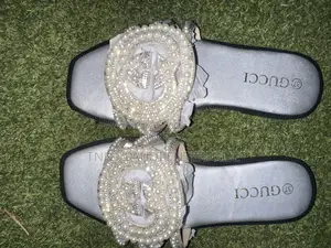 High Quality Slippers