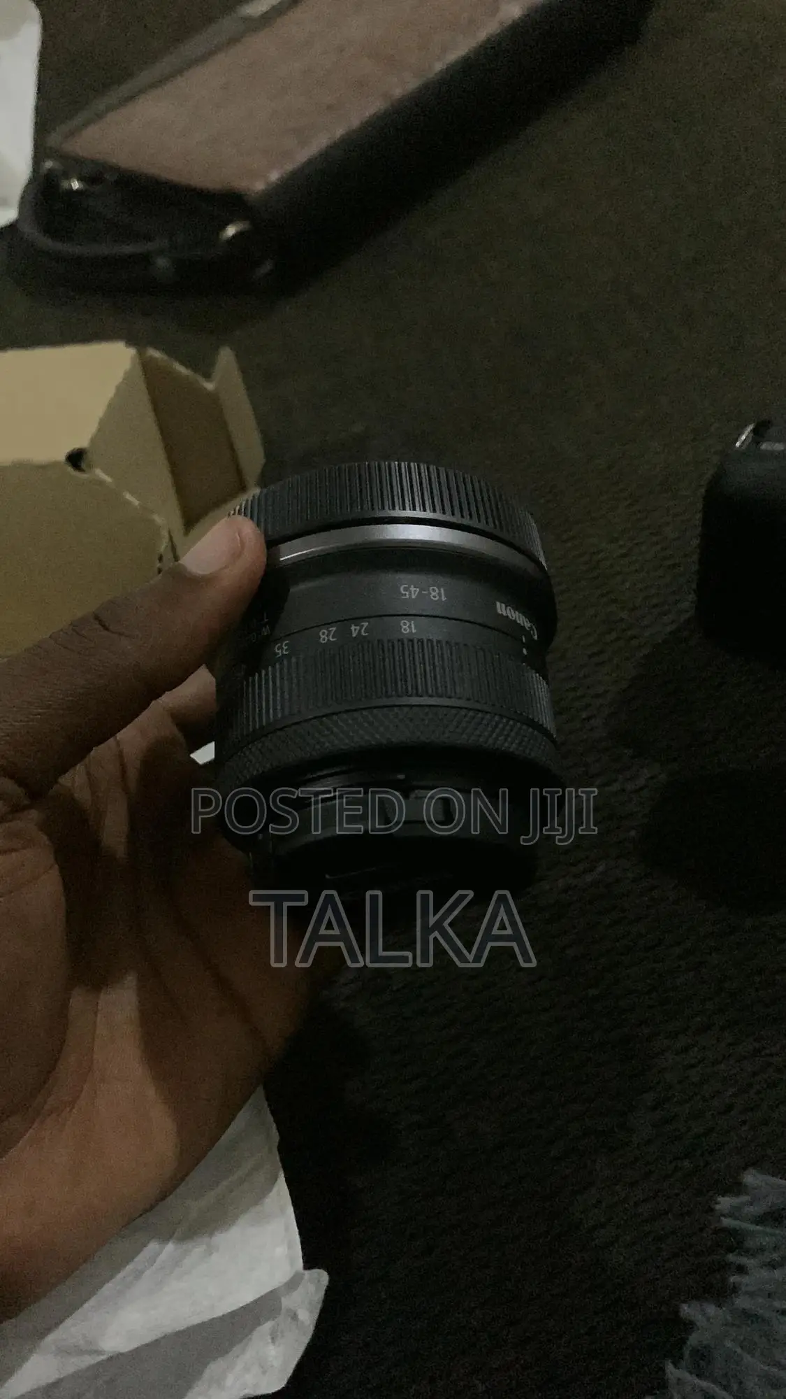 Canon Eos R100 Mirrorless Camera With 2 Lenses 18-45mm + 75-300mm