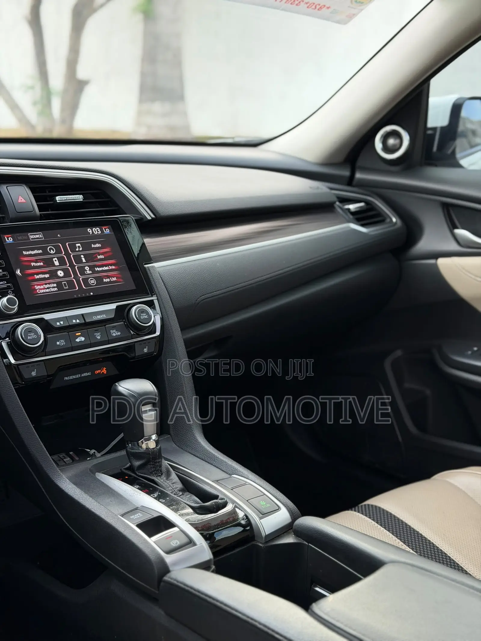 Honda Civic Touring Sedan 2020 White