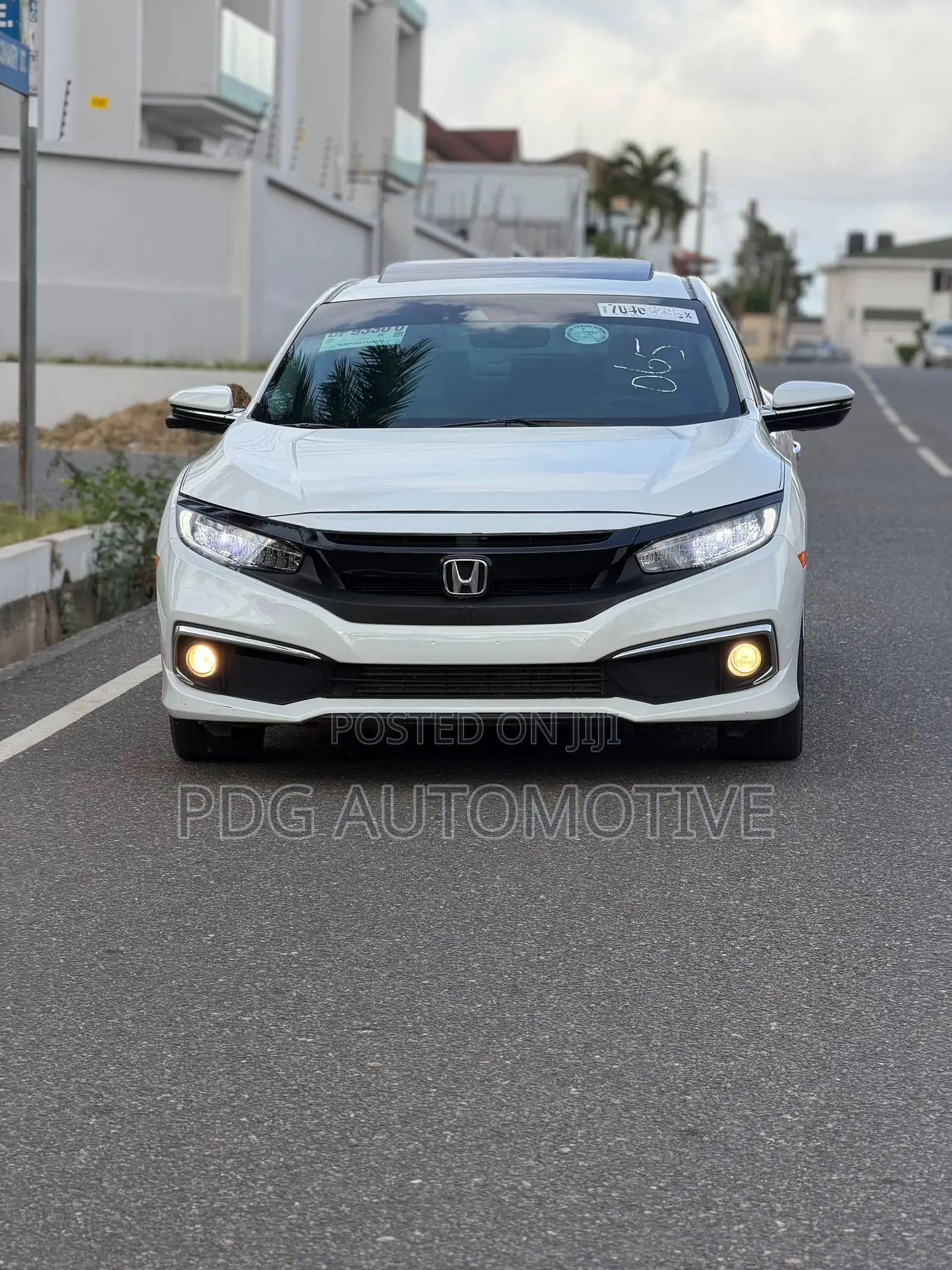 Honda Civic Touring Sedan 2020 White