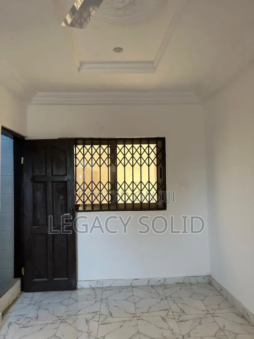 2bdrm Apartment in Legacy Solid Real, New Town for rent
